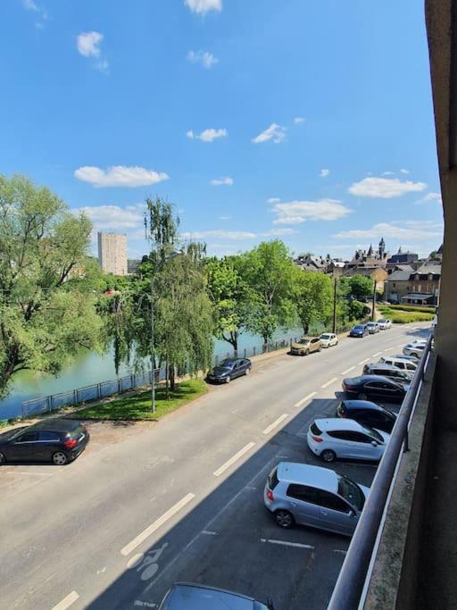 Le Studio Du Quai Appartement Charleville-Mézières Buitenkant foto